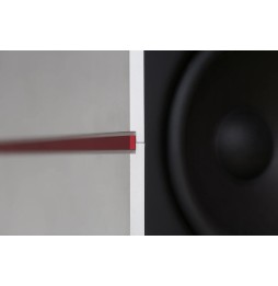 REFERENCE ULTIME THREE - Red Detail