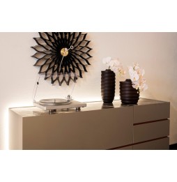 clearaudio Compass_Silver_Lifestyle
