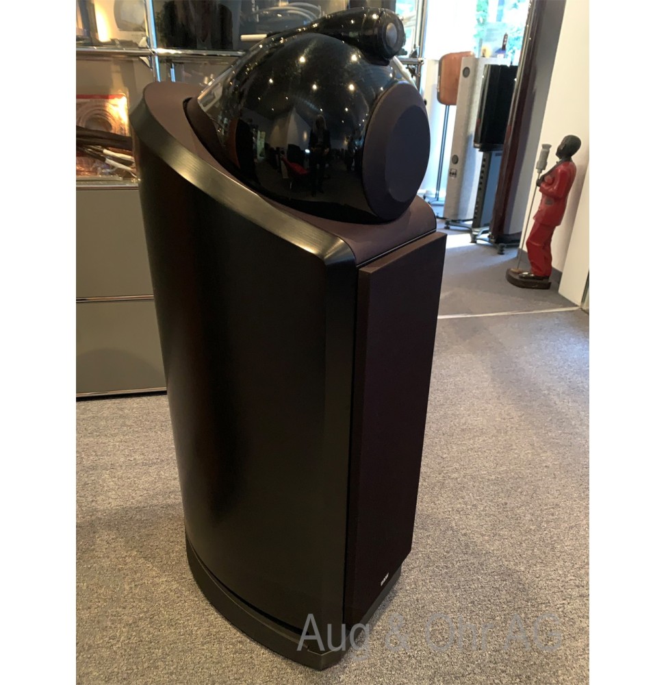 Bowers & Wilkins 802 Nautilus