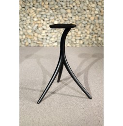 VIVID AUDIO - Stands für KAYA S12